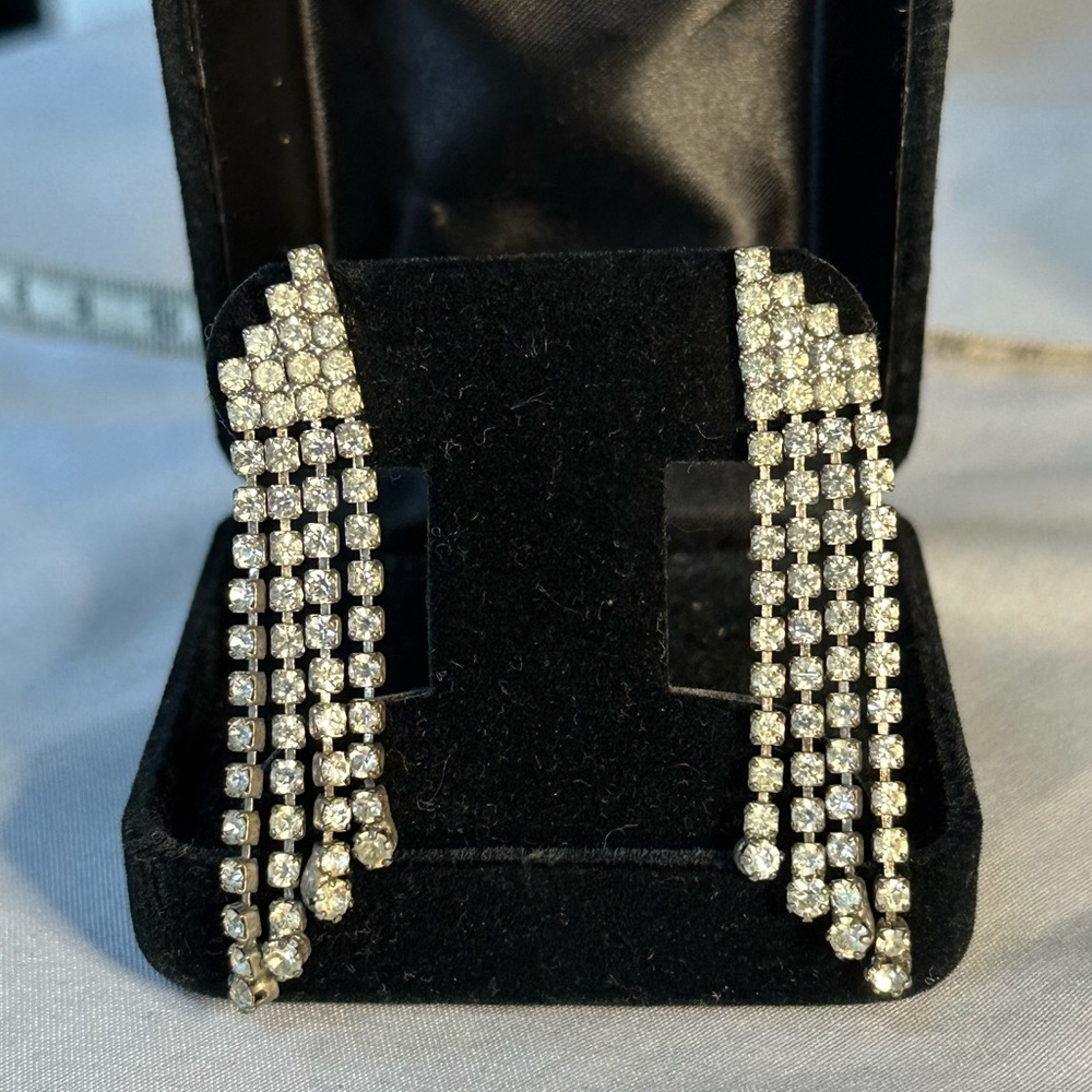 Vintage 80’s Afterthoughts rhinestone earrings
